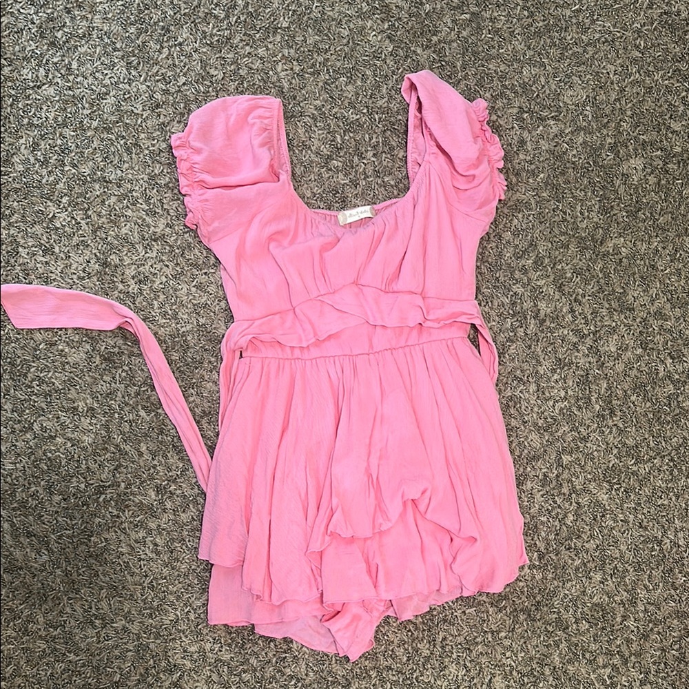 Altar'd State Pink romper w tie in the back